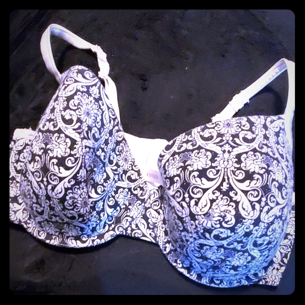 Cacique Black/ White Paisley Bra 42DDD